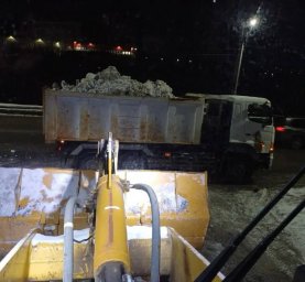 Работы по зимнему содержанию городских территорий проводятся в Петропавловске-Камчатском 4