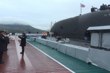 На Камчатке торжественно встретили моряков подводного ракетоносца «Новосибирск» 9