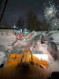 Борьбу с последствиями циклона ведут коммунальщики в Петропавловске-Камчатском 1