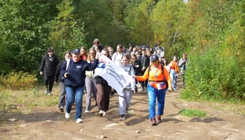 В экопоход на озеро Синичкино сходили студенты КамГУ им В. Беринга на Камчатке В экопоход на озеро Синичкино сходили студенты КамГУ им В. Беринга на Камчатке