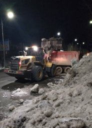 Продолжается круглосуточная расчистка улиц Петропавловска-Камчатского 5
