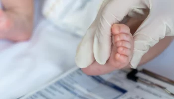 5 апреля отмечается День неонатолога