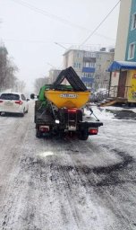 Работы по зимнему содержанию улиц и общественных пространств идут круглосуточно в Перопавловске-Камчатском 4