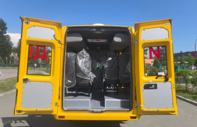 Полноприводный автобус получила елизовская школа на Камчатке 3