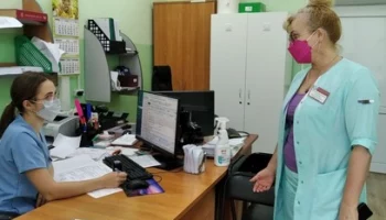 Четыре врача приступили к работе на Камчатке после целевого обучения