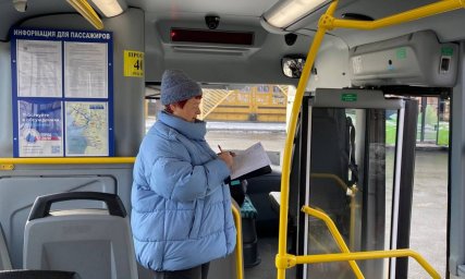 Автобусы на предмет технического и санитарного состояния проверили в столице Камчатки 6