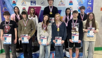 51 медаль завоевали в соревнованиях &laquo;Весёлый дельфин &ndash; 2026&raquo; юные пловцы из Елизова на Камчатке