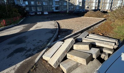 В рамках проекта «Благоустройство дальневосточных дворов» обновляется столица Камчатки 6