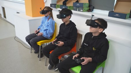 Закончились региональные соревнования по беспилотным авиационным системам &laquo;Дрон-рейсинг&raquo; на Камчатке 11