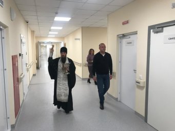 Архиепископ освятил новый медицинский корпус на Камчатке 0