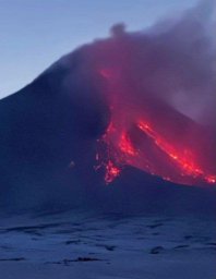 Оперативно отреагировали на распространение вулканического облака службы на Камчатке 0