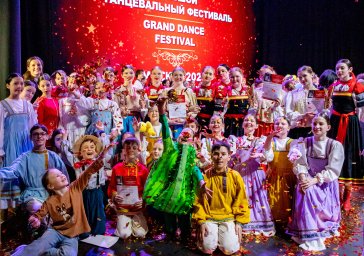 Ансамбль танца &laquo;Радость&raquo; вернулся с международных конкурсов в Петропавловск-Камчатский 2