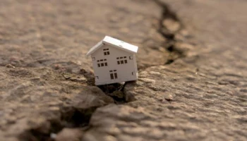 Афтершоковый процесс после мощного землетрясения идет на спад в Камчатском крае