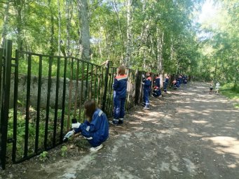 Более 5,7 миллиона рублей заработали школьники в каникулярный и внеучебный периоды на Камчатке 0