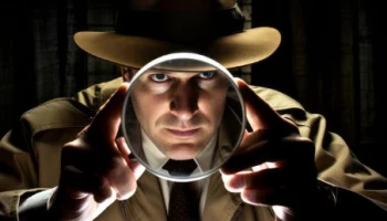 Бывший оперативник, работающий в банке, спас пенсионерку от потери 2,5 миллиона рублей на Камчатке