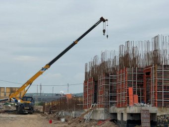 Министр Фирстов оценил ход работ в микрорайоне Северном в Петропавловске-Камчатском 6