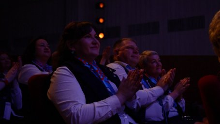 Коллектив кадрового центра &laquo;Работа России&raquo; поздравили с 35-летием службы занятости на Камчатке 2