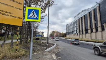 Второй слой асфальта начали укладывать на улице Ленинской в Петропавловске-Камчатском Второй слой асфальта начали укладывать на улице Ленинской в Петропавловске-Камчатском