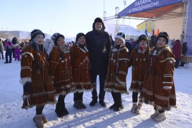 Большим концертным фестивалем отметили 95-летие Корякского округа на Камчатке 9