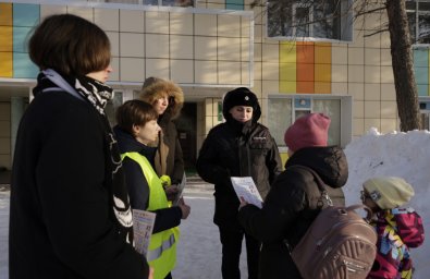Профилактическую акцию &laquo;Ребёнок &mdash; главный пассажир&raquo; провели в городе Елизово на Камчатке 2