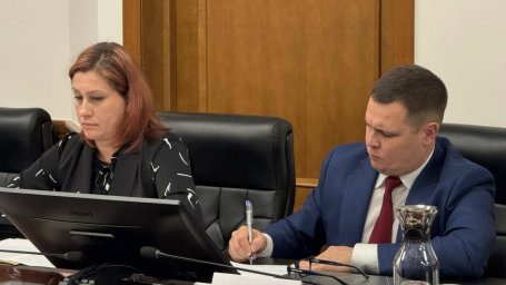 Пять кандидатур на руководящие должности в новом составе правительства региона выдвинул губернатор Камчатки 2 Пять кандидатур на руководящие должности в новом составе правительства региона выдвинул губернатор Камчатки 2