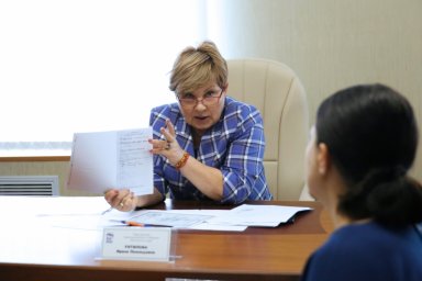 Спикер парламента на Камчатке: Люди приходят с проблемами нерядовыми, с которыми самим справиться тяжело 2