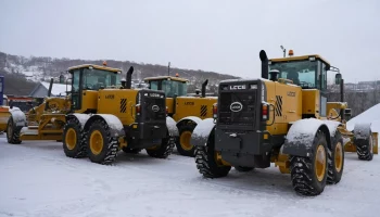 Дорожная спецтехника, предоставленная Москвой, остается на Камчатке Дорожная спецтехника, предоставленная Москвой, остается на Камчатке