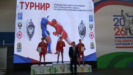 Награды с турнира в Хабаровске привезли домой юные самбисты с Камчатки 0