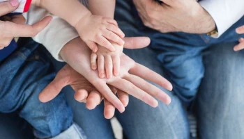 Власти Камчатки прорабатывают дополнительные меры поддержки семей