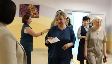 ЕГЭ по русскому языку в рамках всероссийской акции сдали родители Камчатского края 0