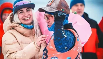 Завершился предложением руки и сердца финиш лыжного марафона на Камчатке