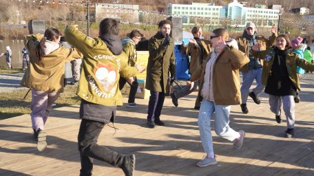 Жители и гости краевой столицы отметили День народного единства на Камчатке 11