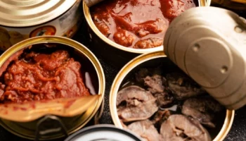 Ботулизм: признаки инфицирования и меры предосторожности