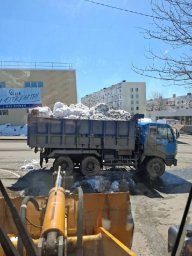 В течение дня техника работала на центральных магистралях Петропавловска-Камчатского 1