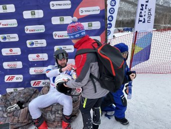 Камчатские горнолыжники взяли три призовых места в первый день соревнований 4