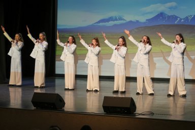 Победителей фестиваля &laquo;Россия в сердце моём&raquo; наградили на Камчатке 13