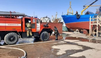 На Камчатке ликвидирован пожар на судне, предназначенном под утилизацию