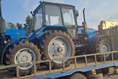 Два новых трактора и два пресс-подборщика приобретены  для фермерских хозяйств Мильковского района на Камчатке 0