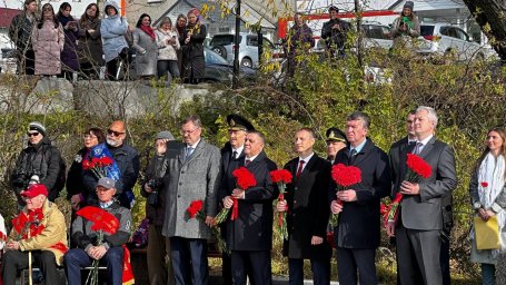 Торжественные мероприятия в честь Дня рождения Петропавловска-Камчатского прошли в городе 8