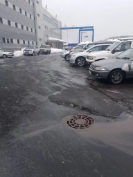 Работы по отводу талых вод с городских магистралей проводят в Петропавловске-Камчатском 1