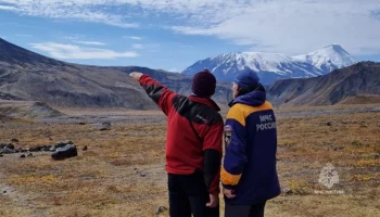 На Камчатке продолжаются поиски двух туристов, пропавших в районе Ключевской группы вулканов