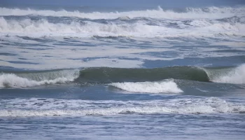 Размывание береговых кос морской водой и подтопление низменных участков местности ожидается на Камчатке
