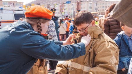 Юные инспекторы дорожного движения продемонстрировали знания ПДД на Камчатке 3