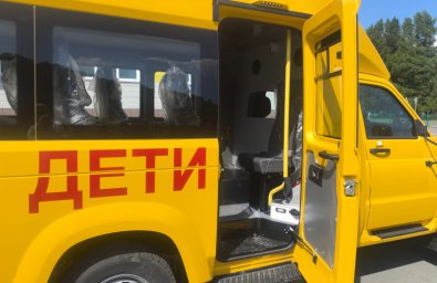 Полноприводный автобус получила елизовская школа на Камчатке 0