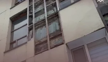 После жалоб жителей аварийного дома в соцсетях завели уголовное дело на Камчатке