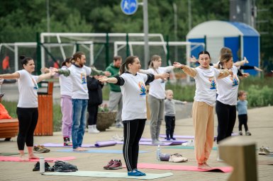 Мероприятия в честь Международного Дня йоги прошли на Камчатке 4