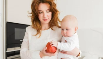 Польза грудного вскармливания для младенца: поднятие иммунитета и снижения риска аллергических реакций