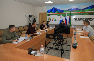 Безопасностью дорог к новому учебному году обеспокоились в Елизово на Камчатке 0