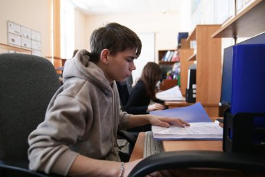 Восемь современных компьютеров для класса информатики были закуплены для учеников в Петропавловске-Камчатском 2