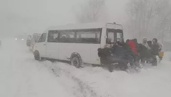 Служебный транспорт вышел на дороги Петропавловска-Камчатского